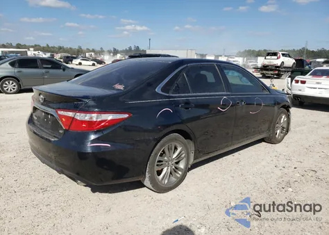 2017 Toyota Camry Le z USA, uszkodzony, nr VIN 4T1BF1FK2HU624811